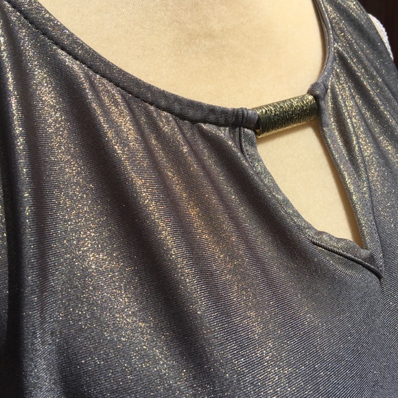 Tiana B • Draped Sleeveless Cocktail Dress - Picture 4 of 8